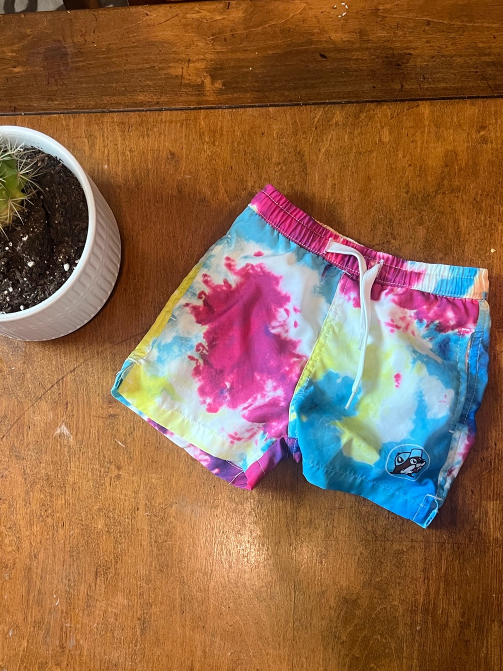 Buc-ee’s Boys Tie Dye Swim Trunks Colorful Beach Board Shorts 2T